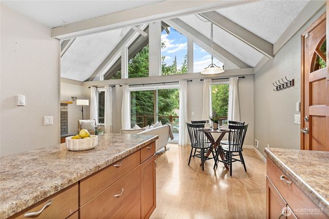 5 Misty Ridge Court, Bellingham, WA 98229