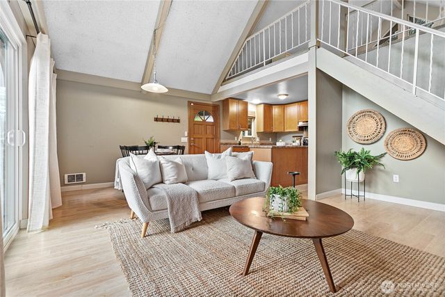 5 Misty Ridge Court, Bellingham, WA 98229