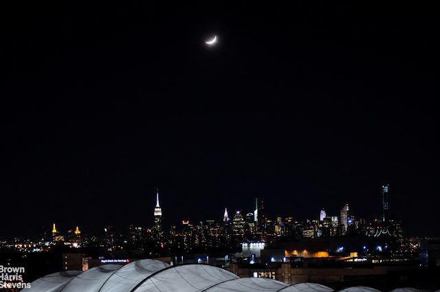 6254 97th Pl Apt 11A, New York City, NY 11374