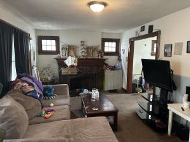 438 S Eureka Avenue, Columbus, OH 43204