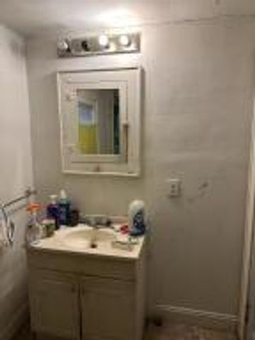 438 S Eureka Avenue, Columbus, OH 43204