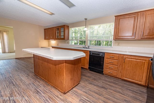 5577 MYRTLE Road, Macclenny, FL 32063