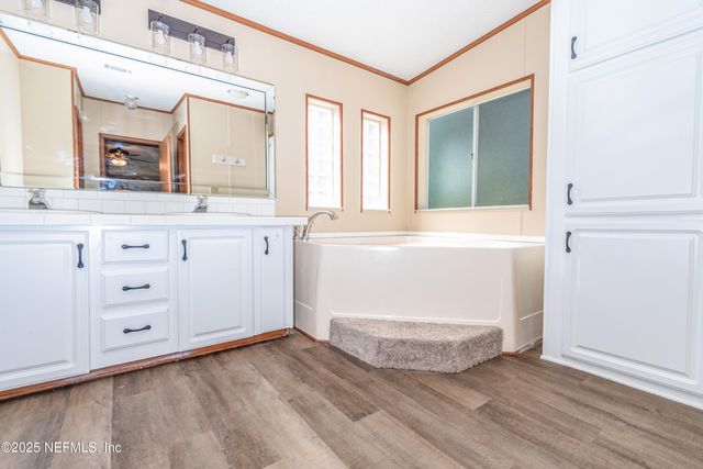 5577 MYRTLE Road, Macclenny, FL 32063