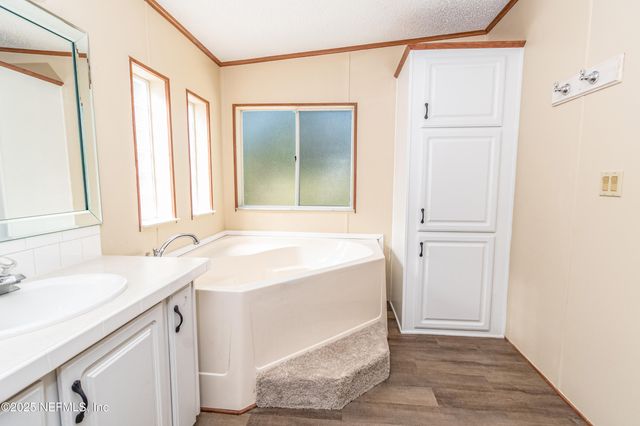 5577 MYRTLE Road, Macclenny, FL 32063