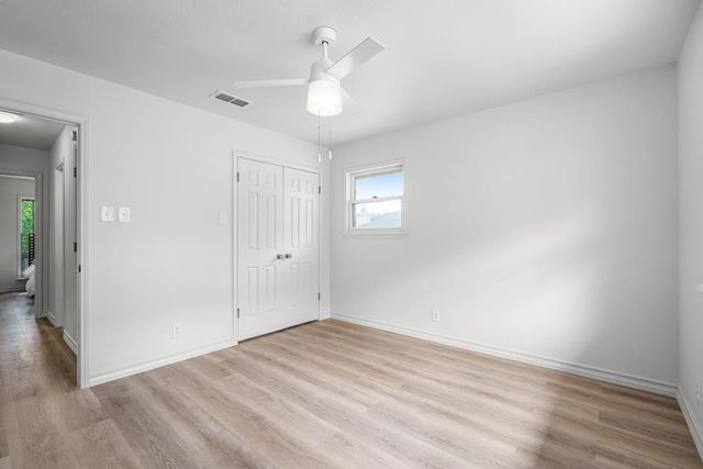 1307 N Malibu Dr, Kerrville, TX 78028
