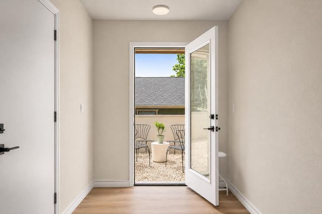 1307 N Malibu Dr, Kerrville, TX 78028