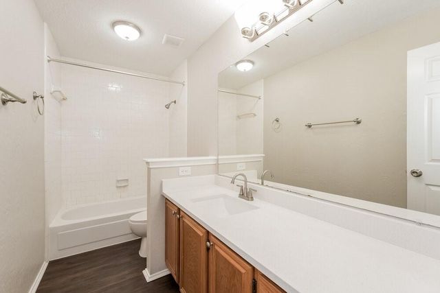 2107 Musket Ridge Drive, Richmond, TX 77406