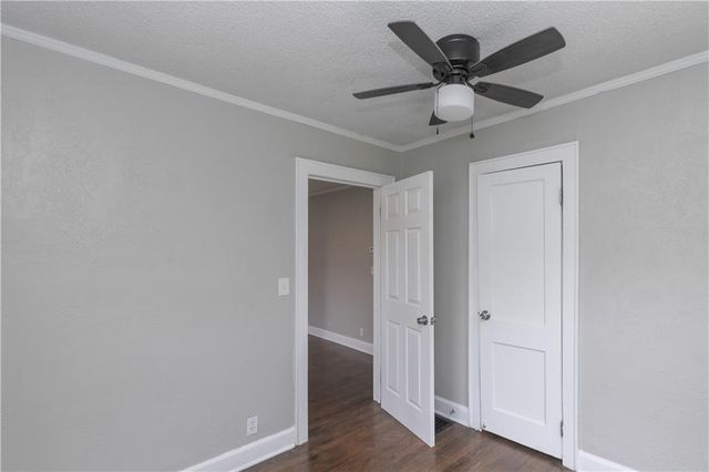 4103 Euclid Avenue, Kansas City, MO 64130