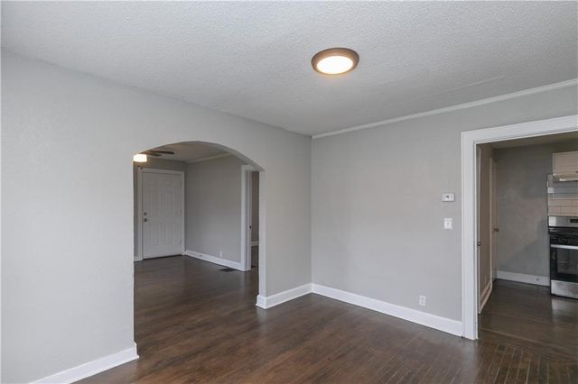 4103 Euclid Avenue, Kansas City, MO 64130