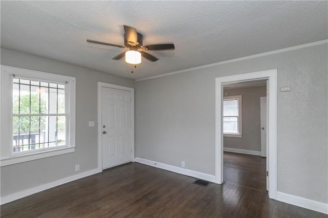 4103 Euclid Avenue, Kansas City, MO 64130