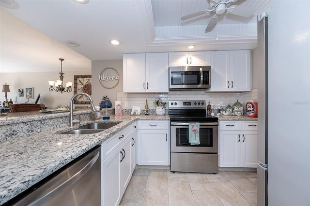 25188 MARION AVENUE E104, Punta Gorda, FL 33950