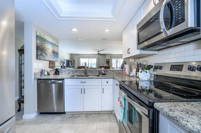 25188 MARION AVENUE E104, Punta Gorda, FL 33950