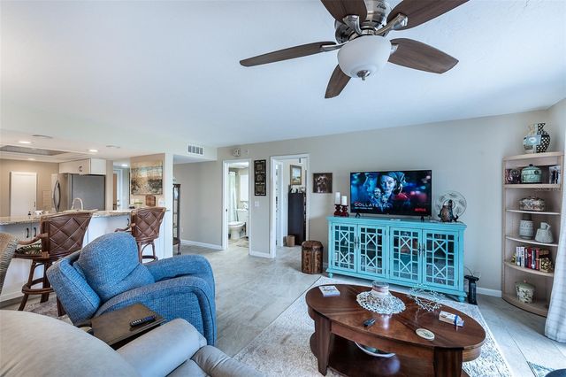 25188 MARION AVENUE E104, Punta Gorda, FL 33950