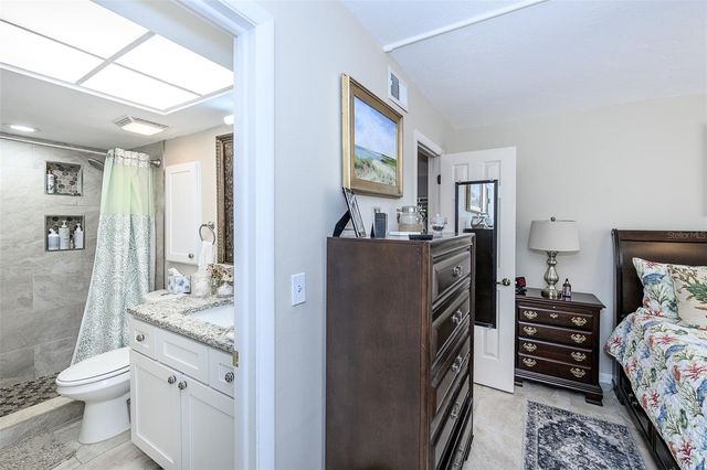 25188 MARION AVENUE E104, Punta Gorda, FL 33950