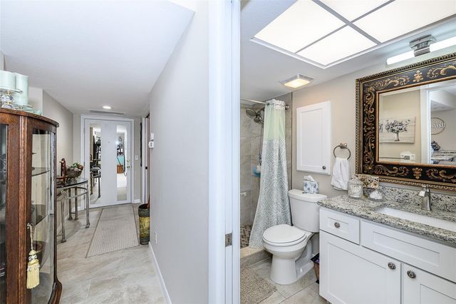 25188 MARION AVENUE E104, Punta Gorda, FL 33950