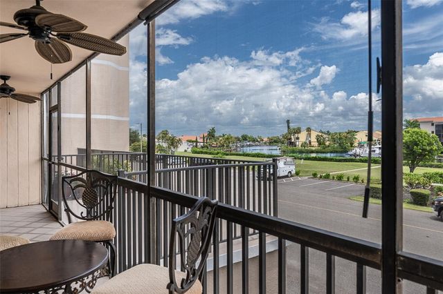 25188 MARION AVENUE E104, Punta Gorda, FL 33950