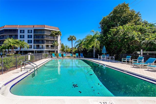 25188 MARION AVENUE E104, Punta Gorda, FL 33950