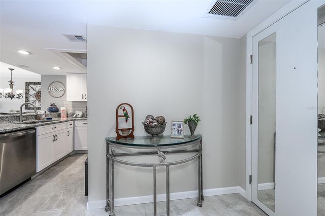 25188 MARION AVENUE E104, Punta Gorda, FL 33950