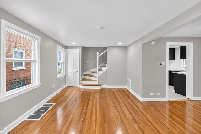 8831 S Eggleston Avenue, Chicago, IL 60620