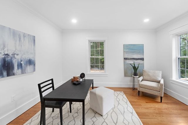 434 Sumner St, Stoughton, MA 02072