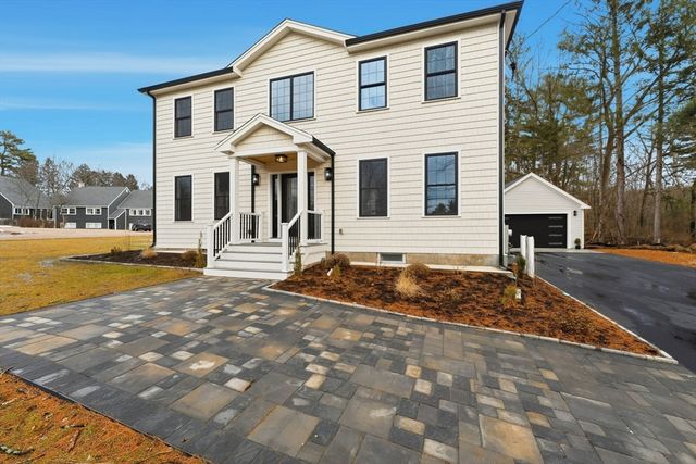 434 Sumner St, Stoughton, MA 02072