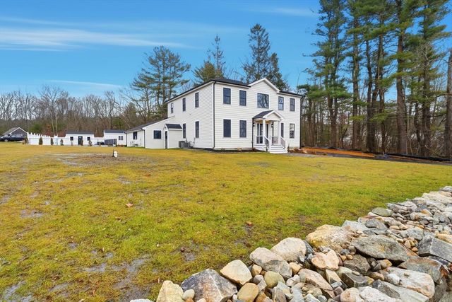 434 Sumner St, Stoughton, MA 02072