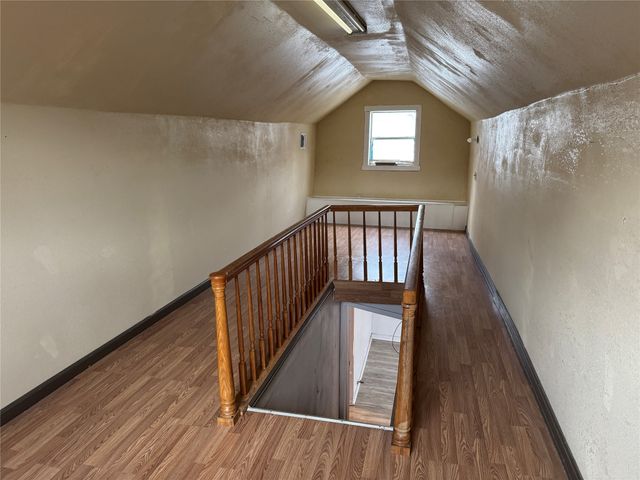 1009 S Morris Street, Gainesville, TX 76240