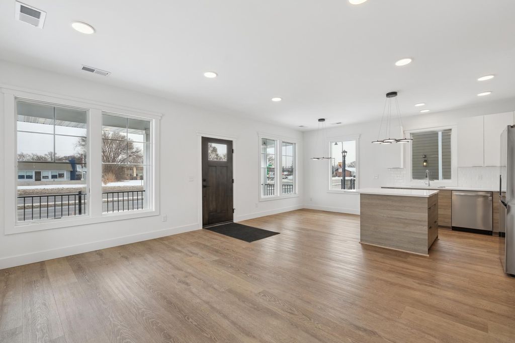 6045 Brooklyn Boulevard, Brooklyn Center, MN 55429 — photo 5