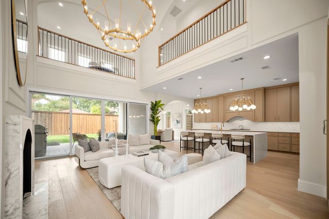 6055 Ellsworth Avenue, Dallas, TX 75206