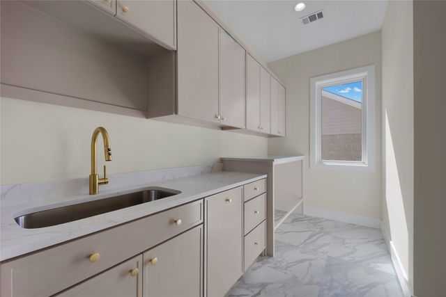 6055 Ellsworth Avenue, Dallas, TX 75206