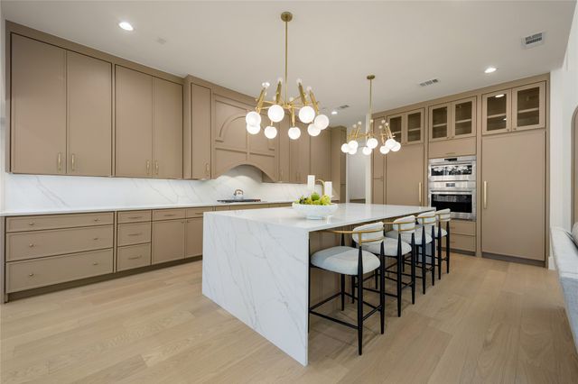 6055 Ellsworth Avenue, Dallas, TX 75206