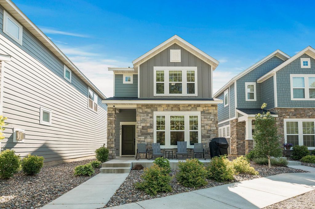 3011 Rum River Way, Anoka, MN 55303