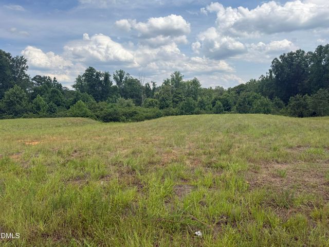 231 River Chapel Drive, Fuquay Varina, NC 27526