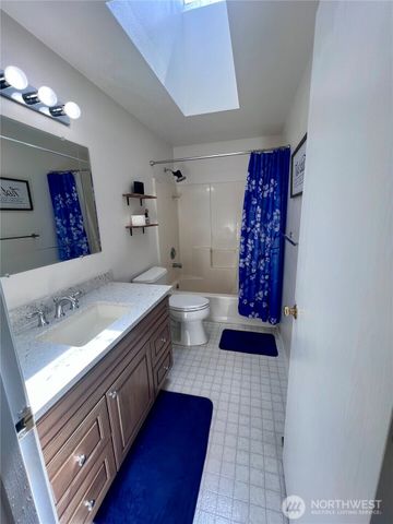 6301 61ST Avenue SE, Lacey, WA 98513