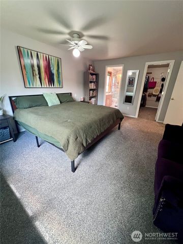 6301 61ST Avenue SE, Lacey, WA 98513