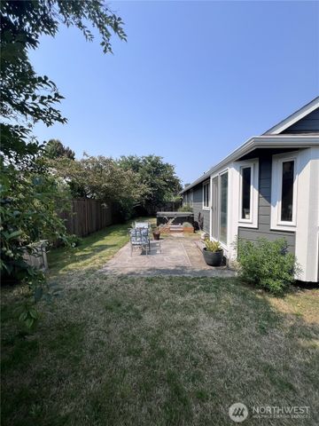 6301 61ST Avenue SE, Lacey, WA 98513