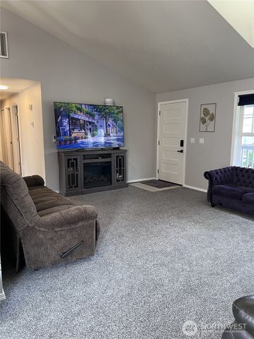 6301 61ST Avenue SE, Lacey, WA 98513