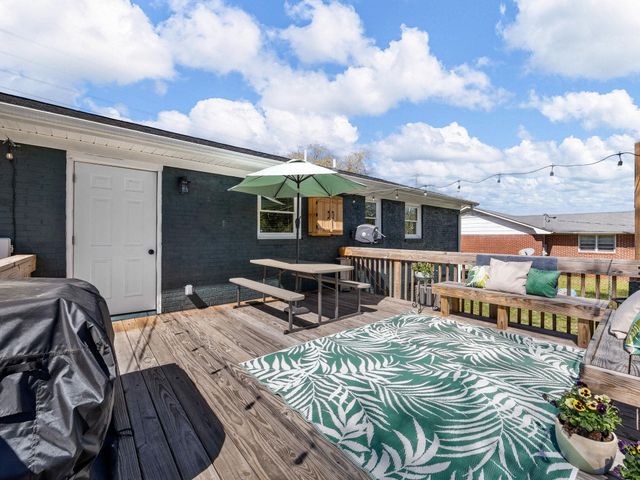 2243 Cannons Campground Road, Spartanburg, SC 29307