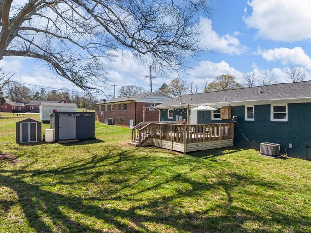 2243 Cannons Campground Road, Spartanburg, SC 29307