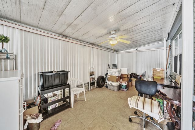 59 Plantation Blvd, Lake Worth, FL 33467