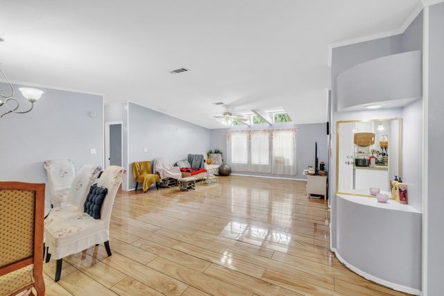 59 Plantation Blvd, Lake Worth, FL 33467