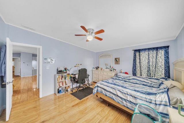 59 Plantation Blvd, Lake Worth, FL 33467