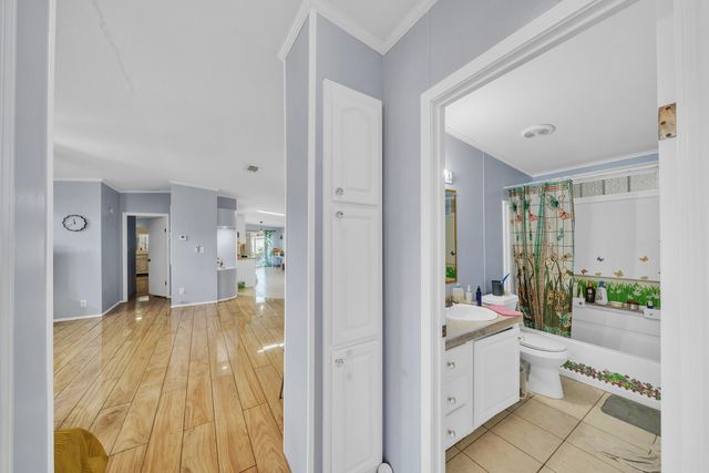 59 Plantation Blvd, Lake Worth, FL 33467