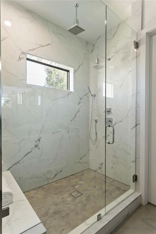 Image 38 of property listing at 1322 W GRACE STREET, Tampa, FL 33607