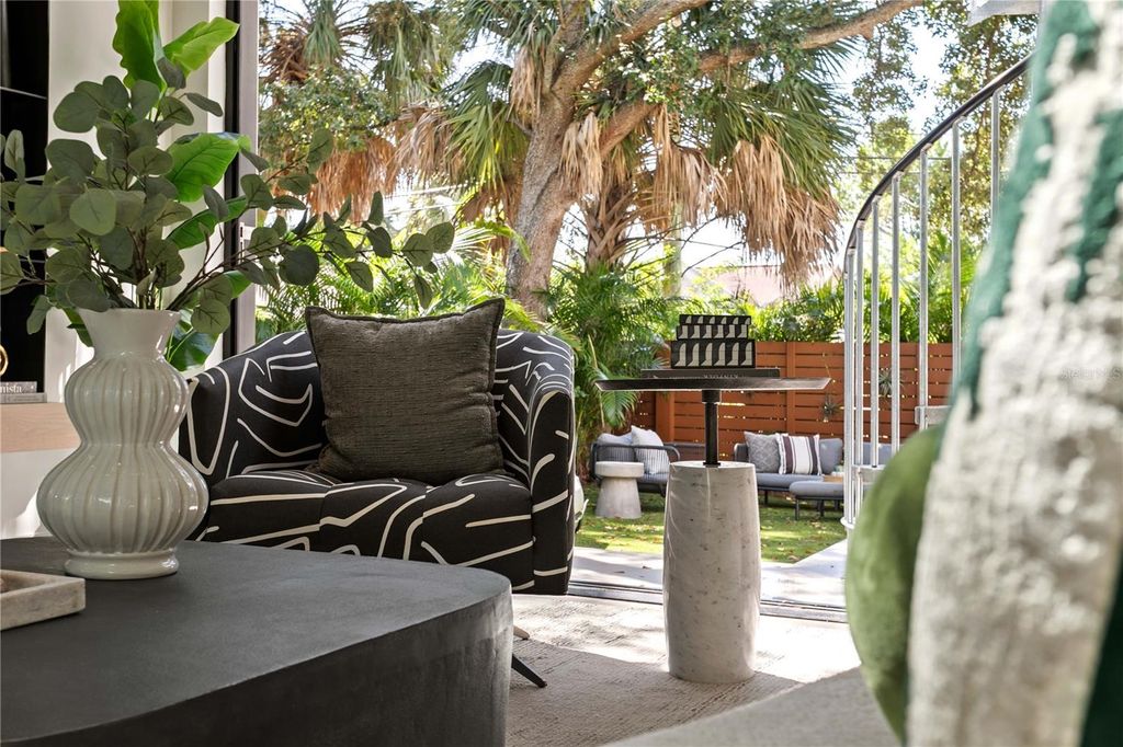 Image 48 of property listing at 1322 W GRACE STREET, Tampa, FL 33607