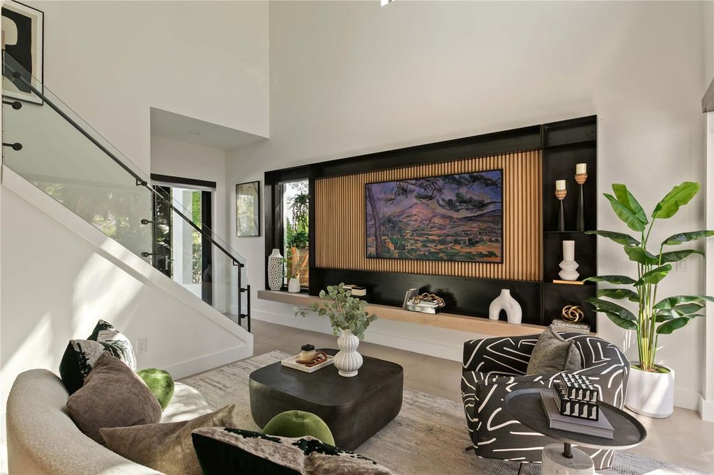 Image 53 of property listing at 1322 W GRACE STREET, Tampa, FL 33607