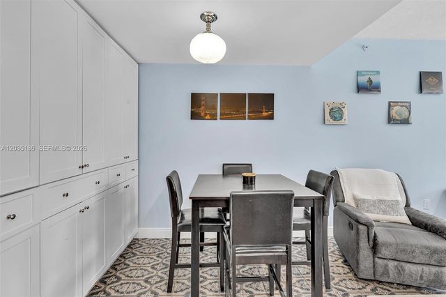 2107 SE 10th Avenue 809, Fort Lauderdale, FL 33316