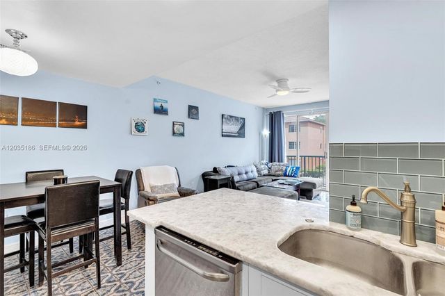 2107 SE 10th Avenue 809, Fort Lauderdale, FL 33316