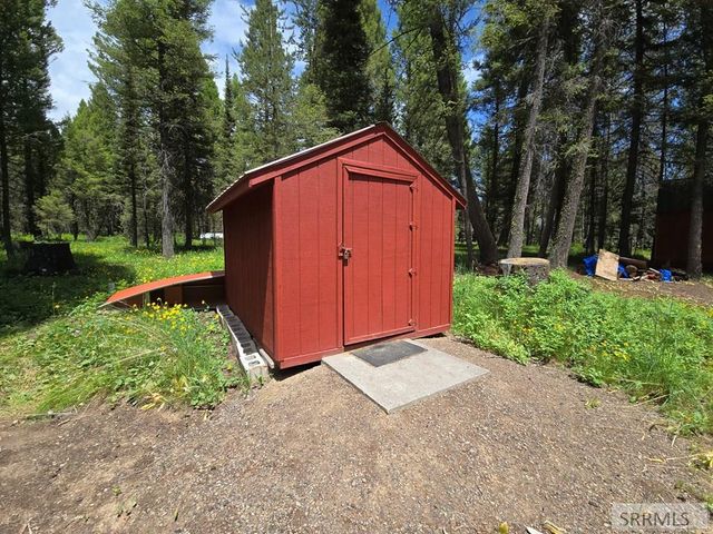 3521 Browning Road, Island Park, ID 83429