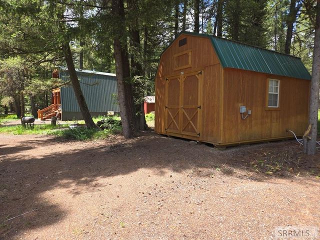 3521 Browning Road, Island Park, ID 83429